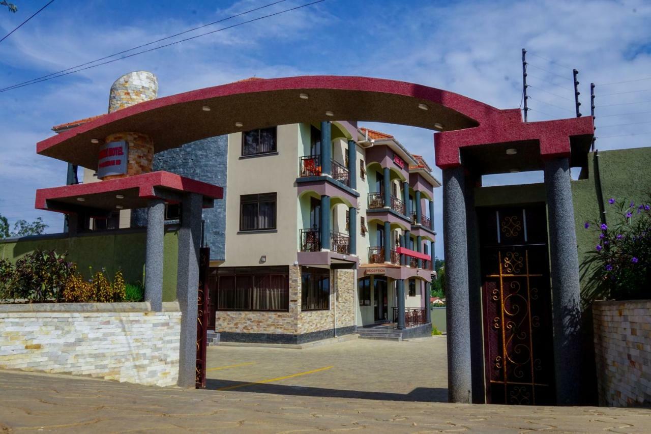 Rubax Motel Mbarara Extérieur photo